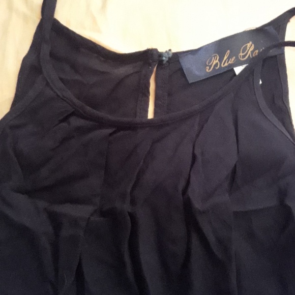 Three tanks tops Sz M - Picture 4 of 6